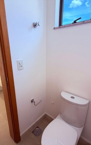 Apartamento para alugar com 342m², 5 quartos e 5 vagas