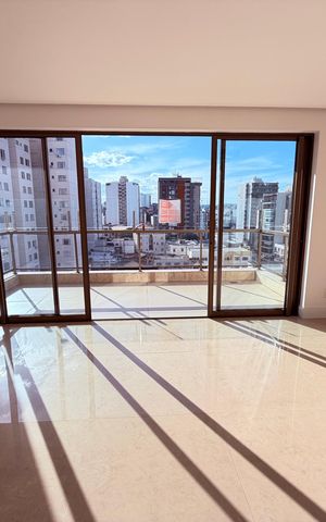 Apartamento para alugar com 342m², 5 quartos e 5 vagas