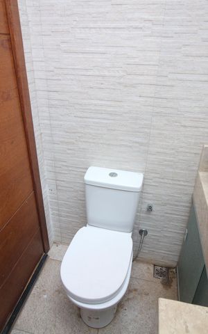 Casa à venda com 300m², 4 quartos e 3 vagasBanheiro