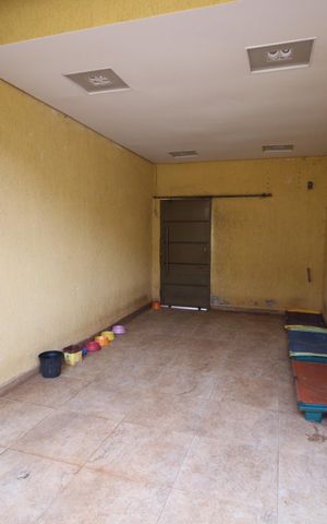 Casa à venda com 300m², 4 quartos e 3 vagasQuintal