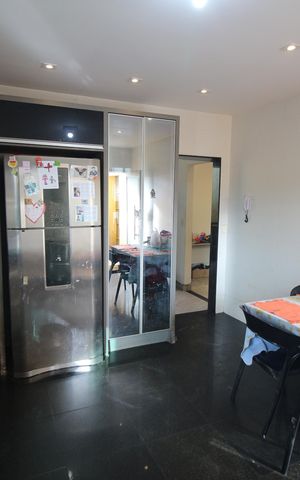 Casa à venda com 300m², 4 quartos e 3 vagasCozinha