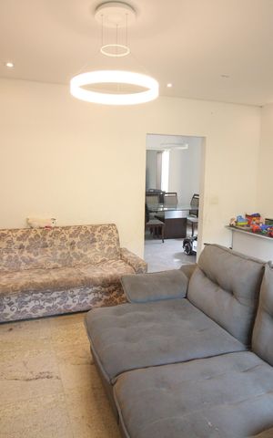 Casa à venda com 300m², 4 quartos e 3 vagasSala