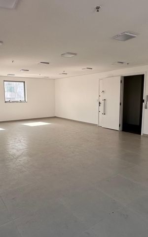 Studio à venda com 33m², 0 quarto e 1 vaga