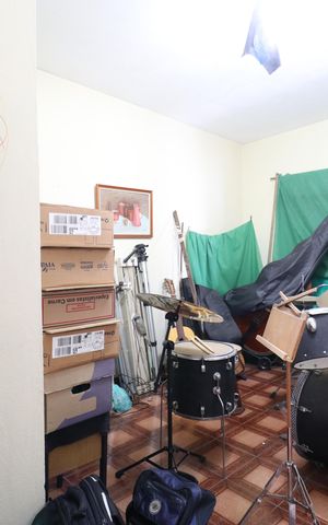 Casa para alugar com 440m², 4 quartos e 2 vagasQuarto 1