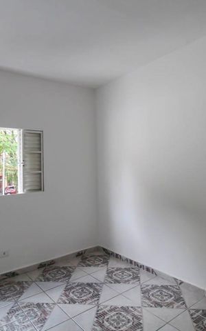Casa à venda com 80m², 1 quarto e 2 vagas Casa à venda com 80m², 1 quarto e 2 vagasQuarto