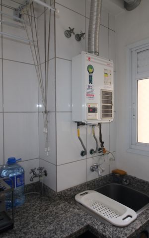 Casa à venda com 78m², 3 quartos e 2 vagasÁrea de Serviço