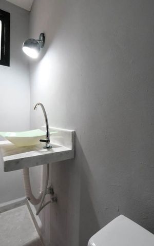 Casa à venda com 80m², 3 quartos e 1 vagaLavabo