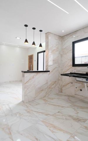 Casa à venda com 80m², 3 quartos e 1 vagaSala/Cozinha