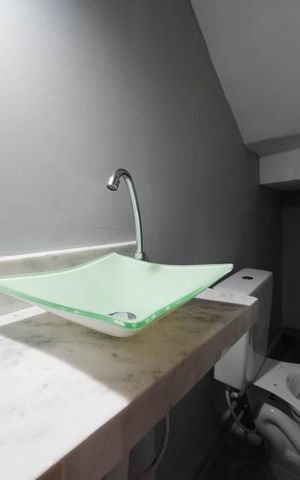 Casa à venda com 80m², 3 quartos e 1 vagaLavabo