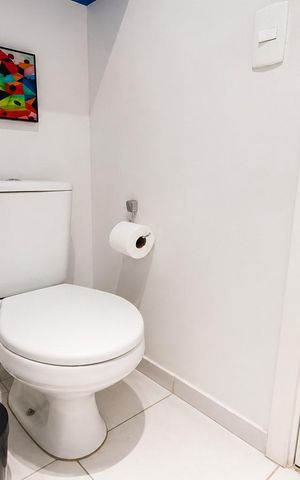 Studio para alugar com 40m², 1 quarto e 1 vaga Studio para alugar com 40m², 1 quarto e 1 vagaBanheiro