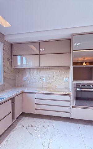 Casa para alugar com 730m², 4 quartos e 3 vagas Casa para alugar com 730m², 4 quartos e 3 vagasCozinha