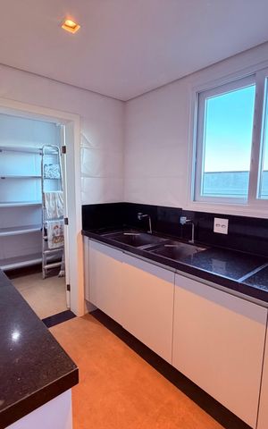 Casa para alugar com 730m², 4 quartos e 3 vagas