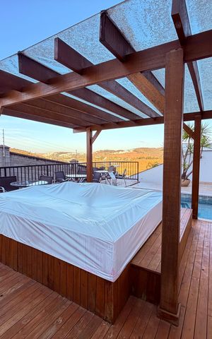 Casa para alugar com 730m², 4 quartos e 3 vagas Casa para alugar com 730m², 4 quartos e 3 vagasÁrea de lazer