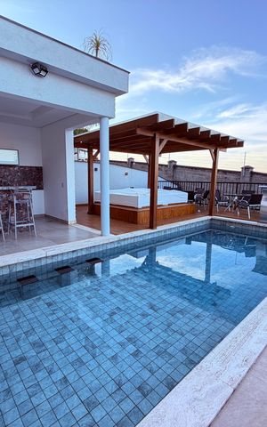 Casa para alugar com 730m², 4 quartos e 3 vagas Casa para alugar com 730m², 4 quartos e 3 vagasÁrea de lazer