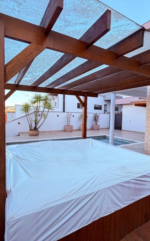 Casa para alugar com 730m², 4 quartos e 3 vagas Casa para alugar com 730m², 4 quartos e 3 vagasÁrea de lazer