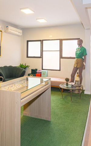 Casa à venda com 190m², 2 quartos e 2 vagas Casa à venda com 190m², 2 quartos e 2 vagasHall Piso Superior