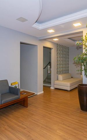 Casa à venda com 190m², 2 quartos e 2 vagas Casa à venda com 190m², 2 quartos e 2 vagasGaragem