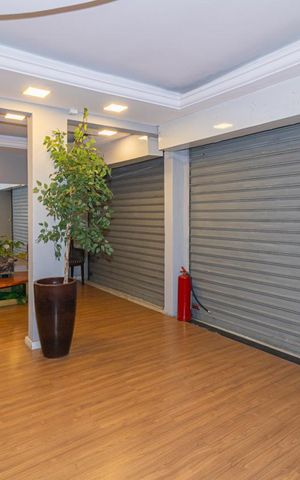 Casa à venda com 190m², 2 quartos e 2 vagas Casa à venda com 190m², 2 quartos e 2 vagasGaragem