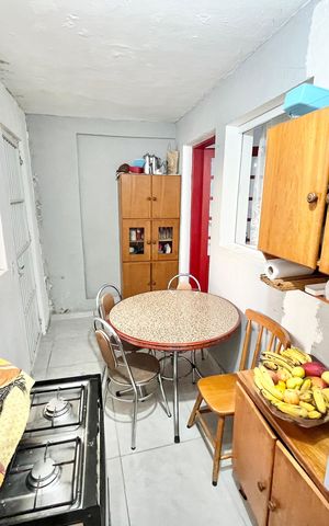 Casa para alugar com 379m², 7 quartos e 3 vagas Casa para alugar com 379m², 7 quartos e 3 vagasCozinha 2