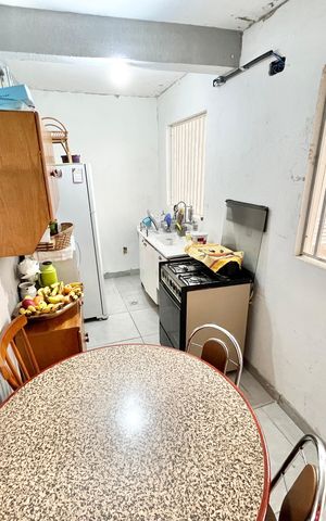 Casa para alugar com 379m², 7 quartos e 3 vagas Casa para alugar com 379m², 7 quartos e 3 vagasCozinha 2