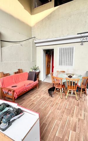 Casa para alugar com 379m², 7 quartos e 3 vagas Casa para alugar com 379m², 7 quartos e 3 vagasQuintal 2