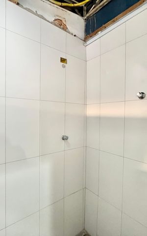 Casa para alugar com 379m², 7 quartos e 3 vagas Casa para alugar com 379m², 7 quartos e 3 vagasBanheiro de serviço