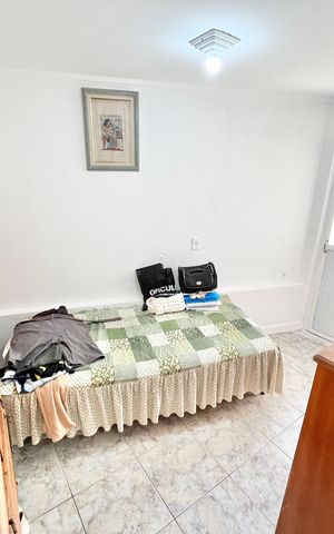 Casa para alugar com 379m², 7 quartos e 3 vagas Casa para alugar com 379m², 7 quartos e 3 vagasQuarto 1