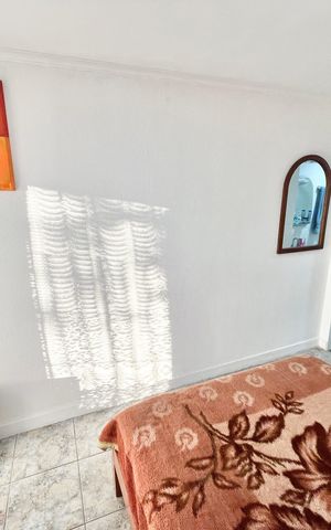 Casa para alugar com 379m², 7 quartos e 3 vagas Casa para alugar com 379m², 7 quartos e 3 vagasQuarto 2 - Suíte