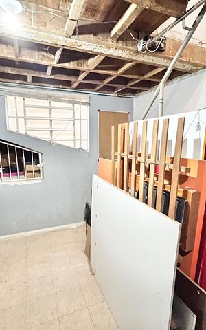 Casa para alugar com 379m², 7 quartos e 3 vagas Casa para alugar com 379m², 7 quartos e 3 vagasPorão