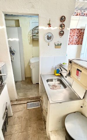 Casa para alugar com 379m², 7 quartos e 3 vagas Casa para alugar com 379m², 7 quartos e 3 vagasÁrea comum - Churrasqueira