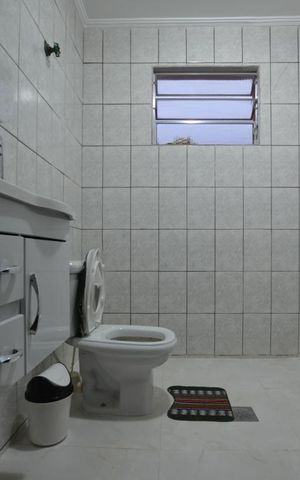 Casa à venda com 120m², 2 quartos e 2 vagas