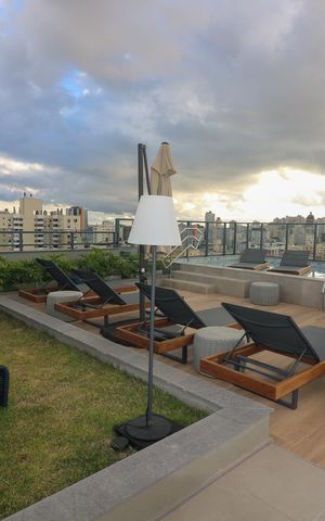Studio à venda com 23m², 1 quarto e 1 vaga Studio à venda com 23m², 1 quarto e 1 vagaÁrea comum - Piscina