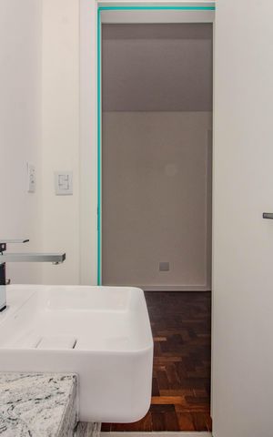Apartamento à venda com 66m², 2 quartos e 1 vaga Apartamento à venda com 66m², 2 quartos e 1 vagaBanheiro Social