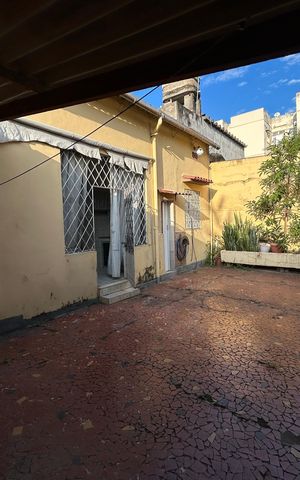 Casa à venda com 500m², 2 quartos e 3 vagasQuintal