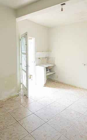 Casa para alugar com 150m², 2 quartos e 3 vagas Casa para alugar com 150m², 2 quartos e 3 vagasÁrea de serviço