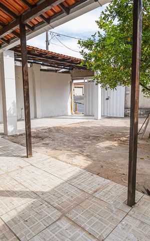 Casa para alugar com 150m², 2 quartos e 3 vagas Casa para alugar com 150m², 2 quartos e 3 vagasvaranda / estacionamento