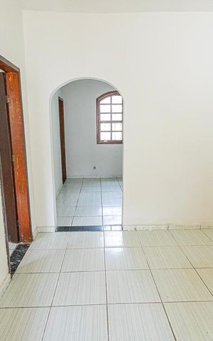 Casa para alugar com 150m², 2 quartos e 3 vagas Casa para alugar com 150m², 2 quartos e 3 vagasSala
