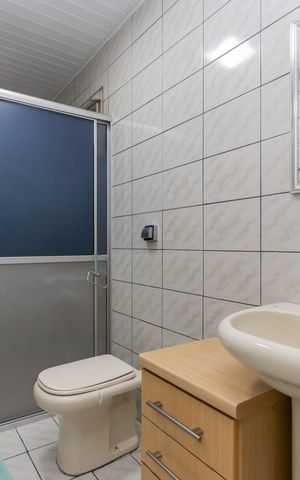Casa para alugar com 360m², 3 quartos e 2 vagasBanheiro 3