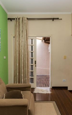 Casa para alugar com 360m², 3 quartos e 2 vagasCorredor