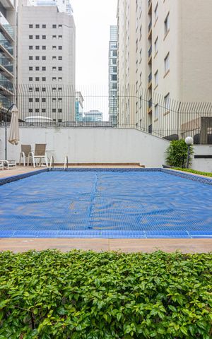 Apartamento à venda com 94m², 3 quartos e 1 vaga Apartamento à venda com 94m², 3 quartos e 1 vagaÁrea comum - Piscina