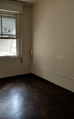Apartamento à venda com 74m², 2 quartos e sem vaga Apartamento à venda com 74m², 2 quartos e sem vagaSala