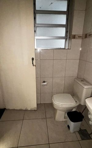 Apartamento à venda com 74m², 2 quartos e sem vaga Apartamento à venda com 74m², 2 quartos e sem vagaBanheiro 1