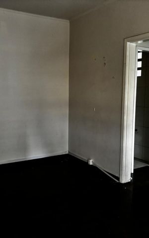 Apartamento à venda com 74m², 2 quartos e sem vaga Apartamento à venda com 74m², 2 quartos e sem vagaSala