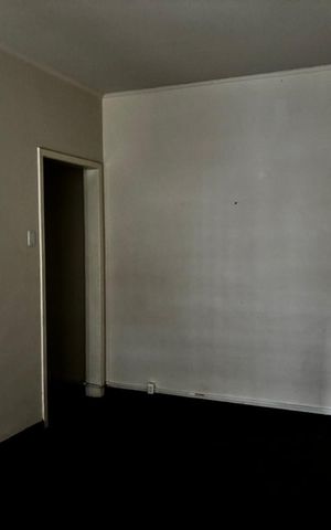 Apartamento à venda com 74m², 2 quartos e sem vaga Apartamento à venda com 74m², 2 quartos e sem vagaSala