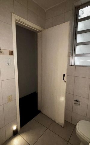 Apartamento à venda com 74m², 2 quartos e sem vaga Apartamento à venda com 74m², 2 quartos e sem vagaBanheiro 1