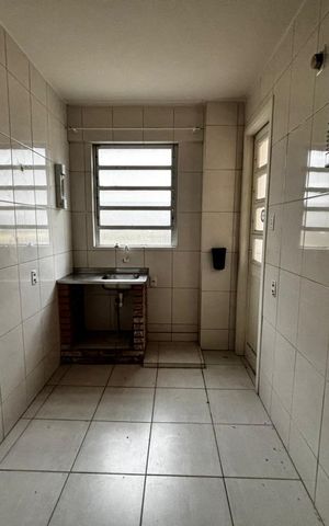 Apartamento à venda com 74m², 2 quartos e sem vaga Apartamento à venda com 74m², 2 quartos e sem vagaCozinha