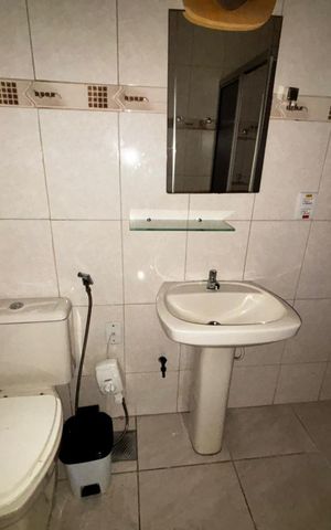 Apartamento à venda com 74m², 2 quartos e sem vaga Apartamento à venda com 74m², 2 quartos e sem vagaBanheiro 1