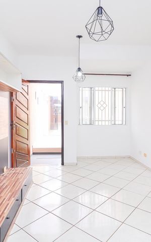 Casa para alugar com 150m², 2 quartos e 2 vagasSala