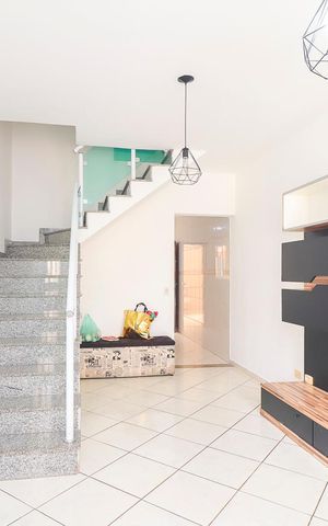 Casa para alugar com 150m², 2 quartos e 2 vagasSala