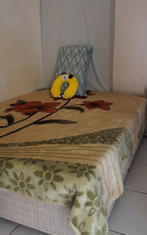Casa à venda com 150m², 2 quartos e 2 vagasSuíte 2